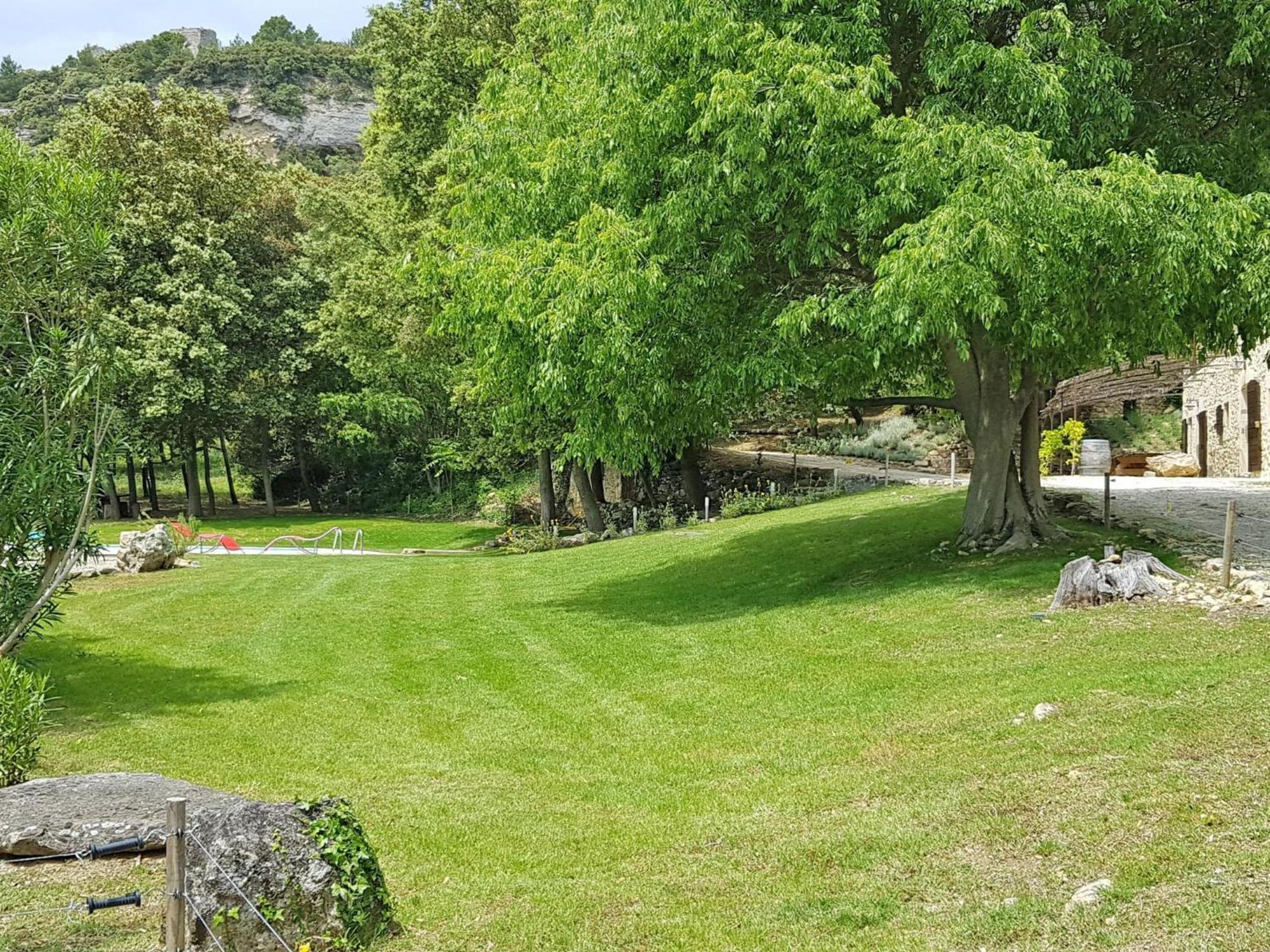 Tauleigne Villa Bollène Buitenkant foto